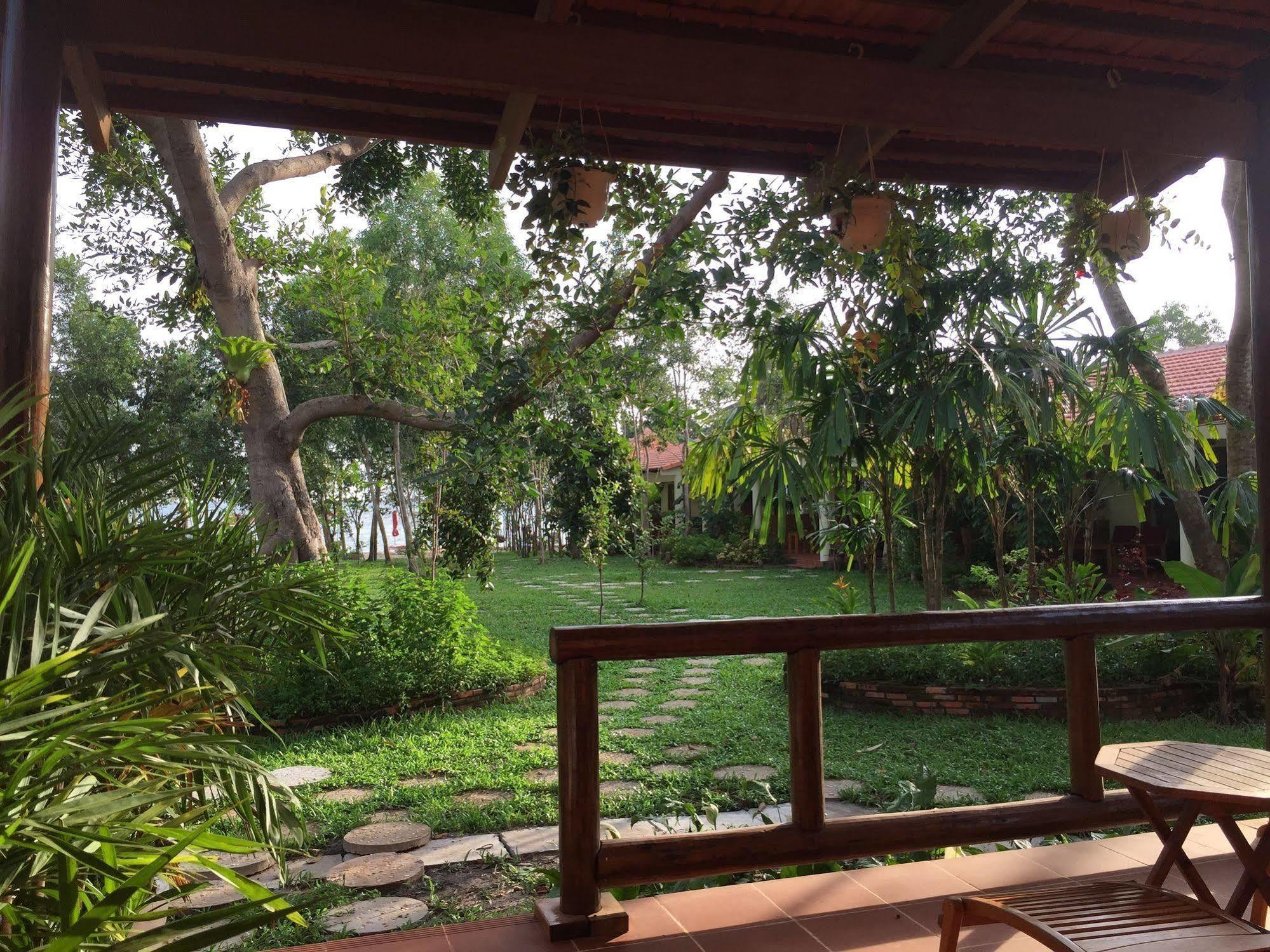 Wild Beach Phu Quoc Resort Extérieur photo